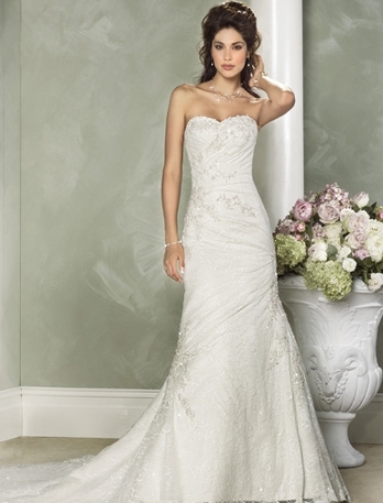 Maggie Sottero in store Maggie Sottero 3196 size 14 Ivory