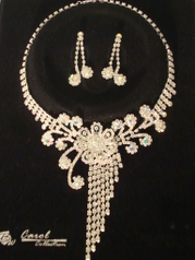 Floral Rhinestone Necklace & Earring Set