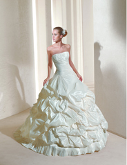 Coleccion Ball Gowns 2011